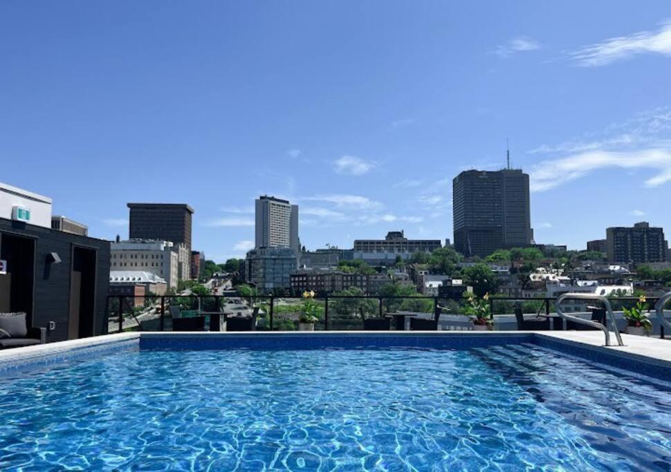 Condo Chic, Centre-Ville Piscine, Terrasse, Gym Québec Eksteriør bilde